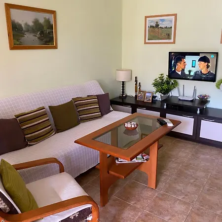 Appartement Siana 1 *